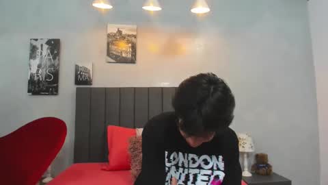 Snapshot of emmanuel_bart chatting on 12.02.24 Emmanuel Bart online show from 12.02.24