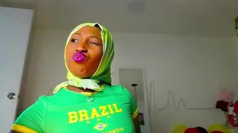 Sara online show from 09.22.25