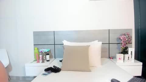  Emma  online show from 01.14.26