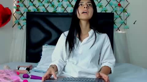  Emma  online show from 02.23.25