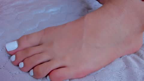 Snapshot of emmi_love_ chatting on 12.09.24 Emmi online show from 12.09.24