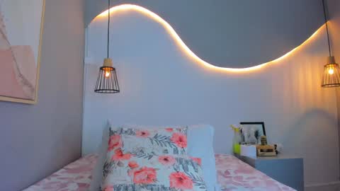 Snapshot of emmi_love_ chatting on 01.16.25 Emmi online show from 01.16.25