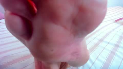 Snapshot of emmi_love_ chatting on 02.18.25 Emmi online show from 02.18.25