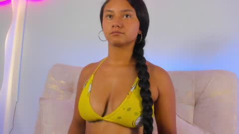 Snapshot of emmilybratz chatting on 05.12.26 EMMILY online show from 05.12.26