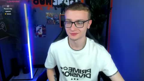 Snapshot of emmit_barker chatting on 05.22.26 Emmit online show from 05.22.26