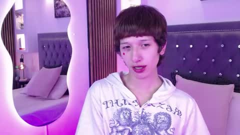 Snapshot of emmo_boy chatting on 05.03.26 SERGIO online show from 05.03.26