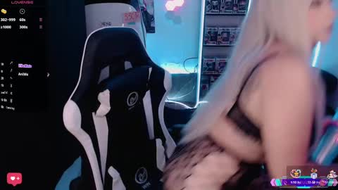 Emmy Ruiz - independent model online show from 03.07.25