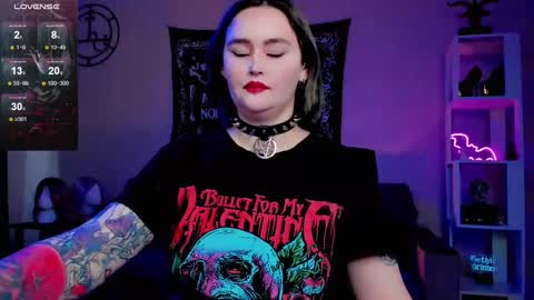 Emmy Bright     50  online show from 03.09.25