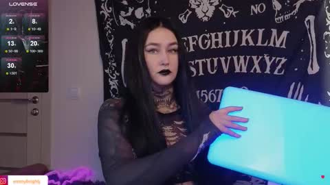 Emmy Bright     50  online show from 10.11.25