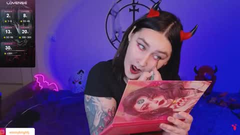 Emmy Bright     50  online show from 11.06.25