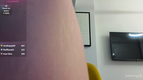 Em online show from 12.19.24