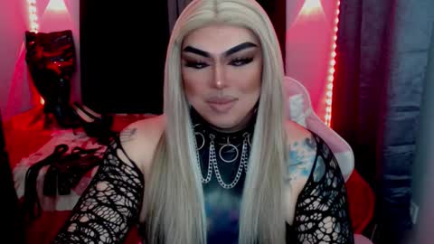 Snapshot of empressmichellexx chatting on 02.27.26 Mistress Michelle online show from 02.27.26