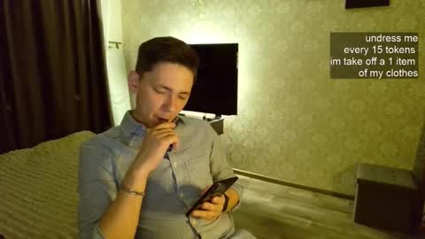 emveeboy96 online show from 11.25.25