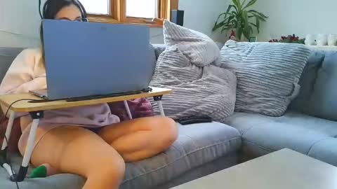 emyxxl online show from 12.16.25