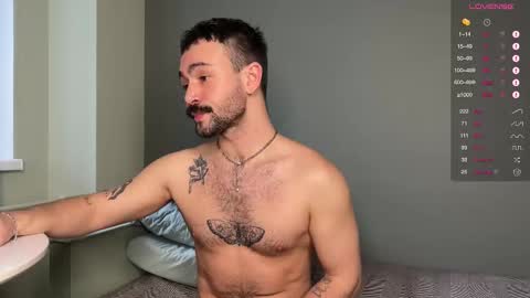 Snapshot of enen_glo chatting on 02.06.26 Enen online show from 02.06.26