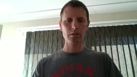 Snapshot of englishguy183 chatting on 04.24.26 EnglishGuy183 online show from 04.24.26