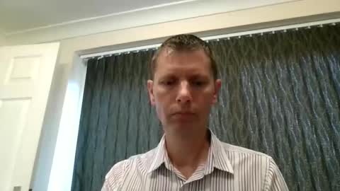Snapshot of englishguy183 chatting on 05.19.26 EnglishGuy183 online show from 05.19.26