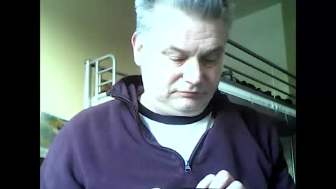 englishguysurrey online show from 01.12.25