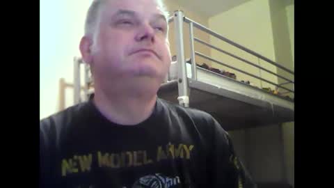 englishguysurrey online show from 11.23.25