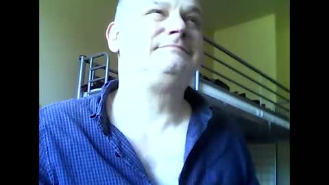 englishguysurrey online show from 04.29.26