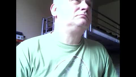 englishguysurrey online show from 05.15.26