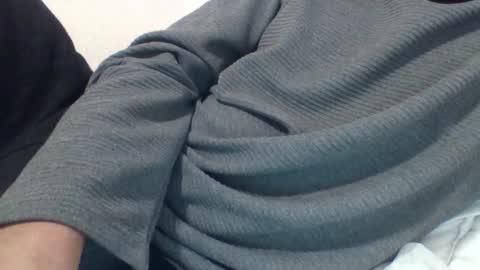 Snapshot of enjooythenut chatting on 11.02.25 Batman online show from 11.02.25