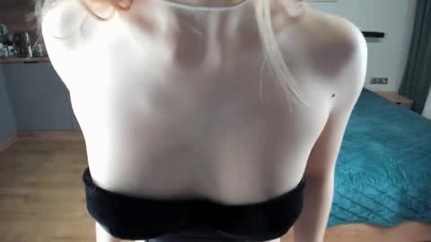 EnjoyEveryMoment online show from 02.15.25