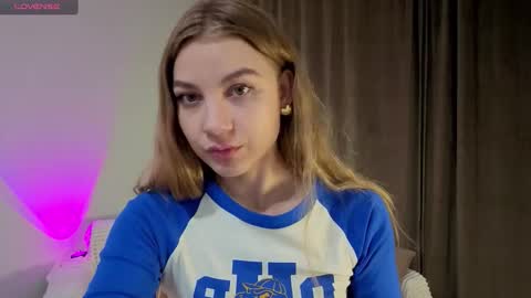 Snapshot of enjoyeverymoment_ chatting on 09.27.25 enjoyeverymoment_ online show from 09.27.25