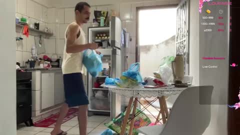 Snapshot of enjoythetrip chatting on 02.21.25 Luke online show from 02.21.25