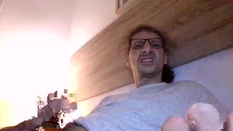 Snapshot of enri222 chatting on 03.01.25 rineking online show from 03.01.25