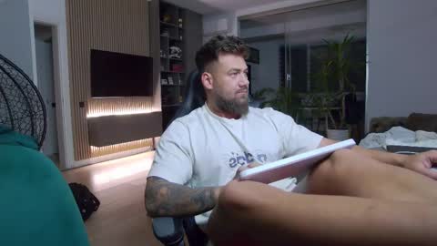 Erik online show from 02.11.25