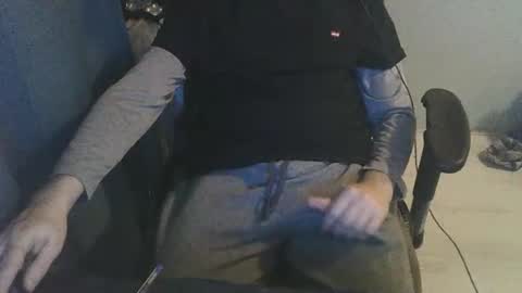 Snapshot of enriquexxx21xxx chatting on 02.02.26 enriquexxx21xxx online show from 02.02.26