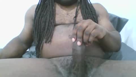 Snapshot of envalid01 chatting on 12.14.25 envalid01 online show from 12.14.25