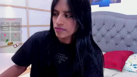 Snapshot of enyelin chatting on 06.05.26 Enyenlina online show from 06.05.26