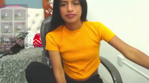 Snapshot of enyelin chatting on 07.05.26 Enyenlina online show from 07.05.26