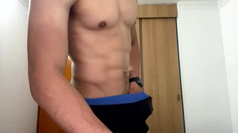 Snapshot of enzo_savage chatting on 06.05.26 enzo_savage online show from 06.05.26