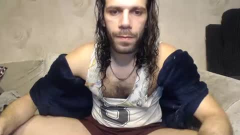 Snapshot of enzofrenchy chatting on 01.10.25 enzofrenchy online show from 01.10.25