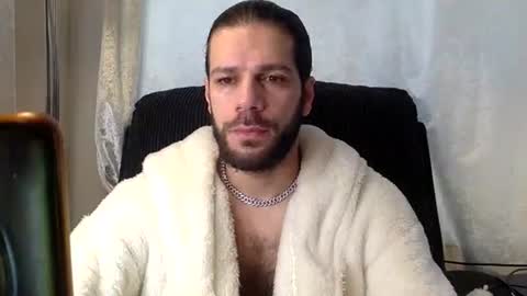 Snapshot of enzofrenchy chatting on 03.12.25 enzofrenchy online show from 03.12.25