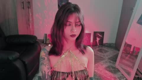 Leyla online show from 04.29.26