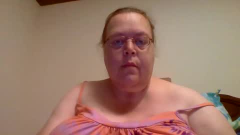 Snapshot of epic_ginger chatting on 09.11.25 epic_ginger online show from 09.11.25