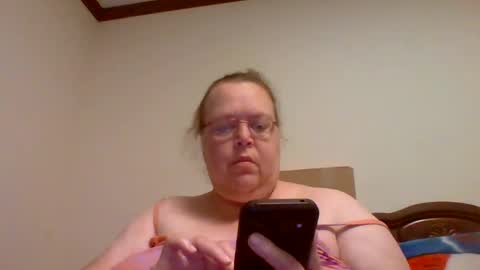 Snapshot of epic_ginger chatting on 10.01.25 epic_ginger online show from 10.01.25