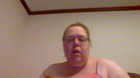 Snapshot of epic_ginger chatting on 10.04.25 epic_ginger online show from 10.04.25
