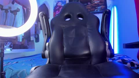 Tht BOSS Eren online show from 01.09.25