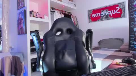 Tht BOSS Eren online show from 09.27.25