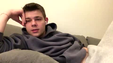 eric123754216 online show from 12.05.25