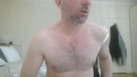 eric334418 online show from 03.05.25