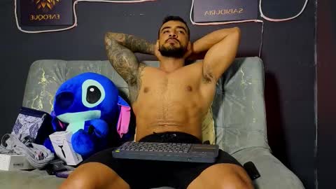 Brayan online show from 11.25.25