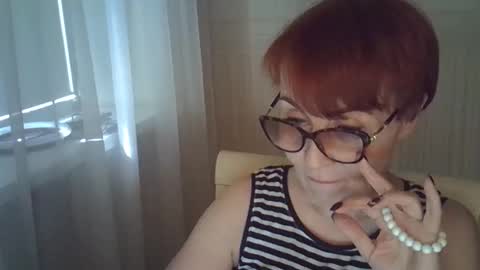 Snapshot of erica_lynn chatting on 05.01.26 erica_lynn online show from 05.01.26
