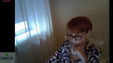 Snapshot of erica_lynn chatting on 05.15.26 erica_lynn online show from 05.15.26