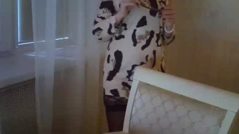 Snapshot of erica_lynn chatting on 05.24.26 erica_lynn online show from 05.24.26